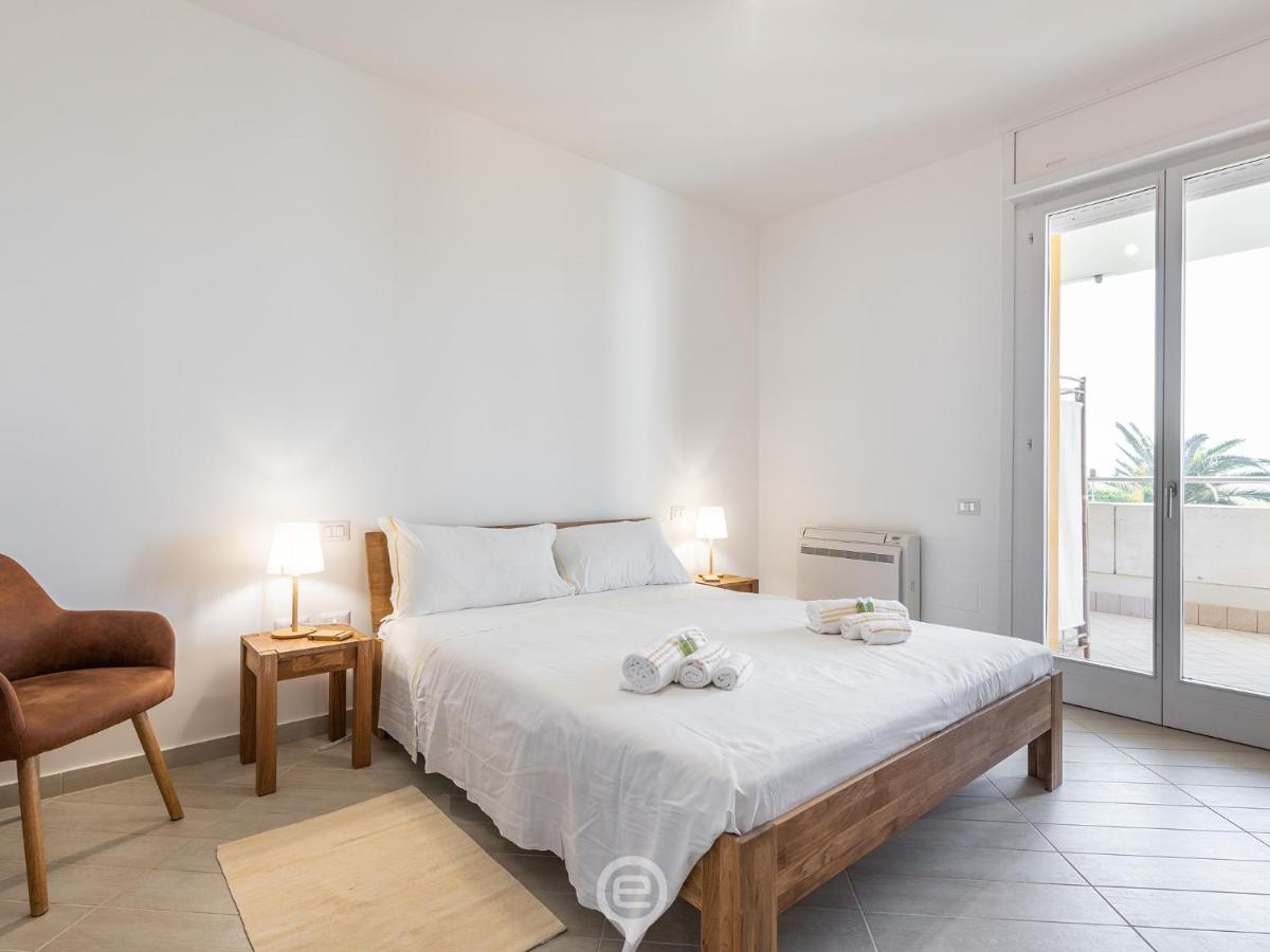 Poetto Panoramic Apartment Su Forti Екстериор снимка